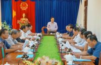 Nhiều đồng chí nguyên lãnh đạo tỉnh  có ý kiến đóng góp về tình hình kinh tế - xã hội của tỉnh