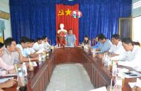 Đoàn giám sát của Ban kinh tế - xã hội HĐND huyện Năm Căn giám sát việc thực hiện chương trình mục tiêu quốc gia nước sạch, vệ sinh môi trường trên địa bàn huyện