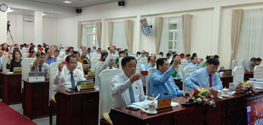 Bế mạc Kỳ họp thứ 12, HĐND tỉnh Khóa X